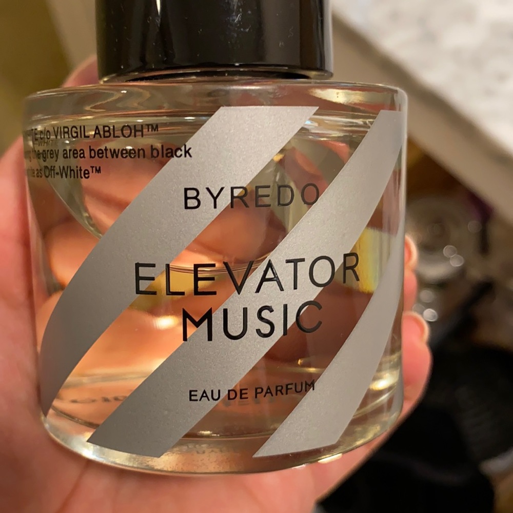 BYREDO ELEVATOR MUSIC used